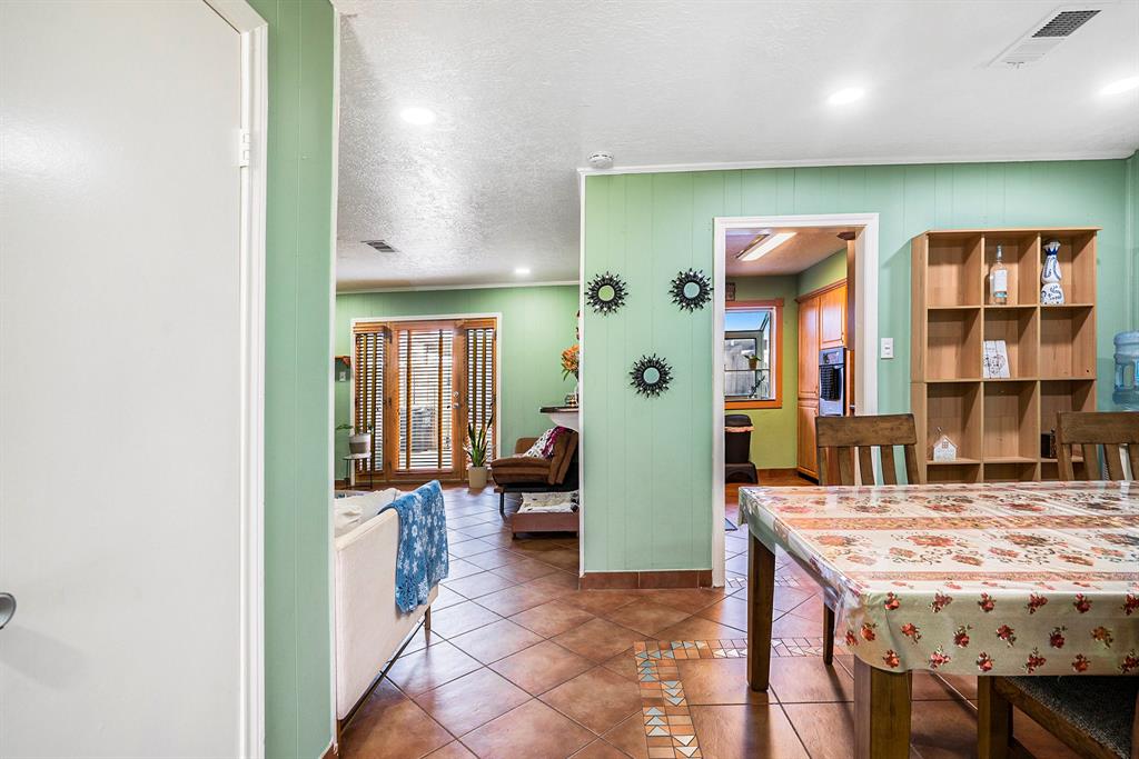 1809 Country Village Boulevard, Humble, Texas image 5