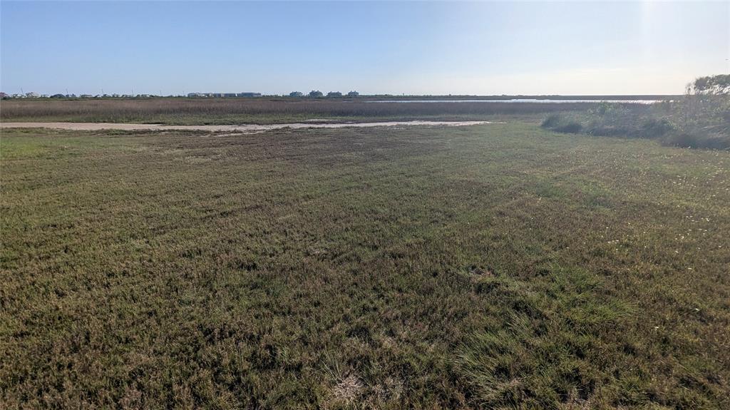 3603 Mitote Drive, Galveston, Texas image 6