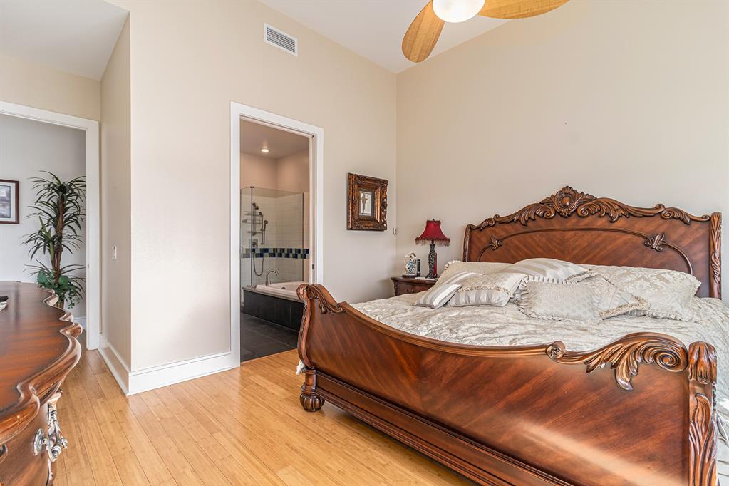 4821 Nasa Parkway 19w Pkwy #19 W, Seabrook, Texas image 12