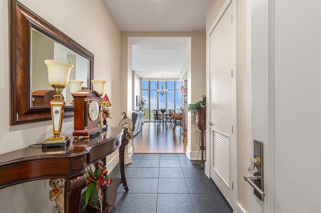 4821 Nasa Parkway 19w Pkwy #19 W, Seabrook, Texas image 2