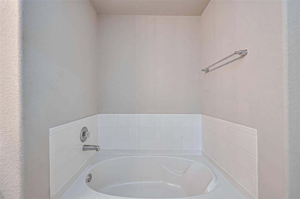 3018 Darlington Court, Katy, Texas image 40
