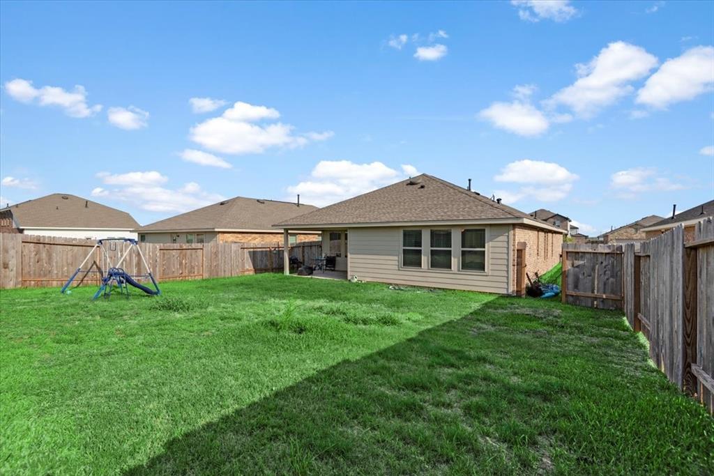 8004 Driver Lane, Navasota, Texas image 33