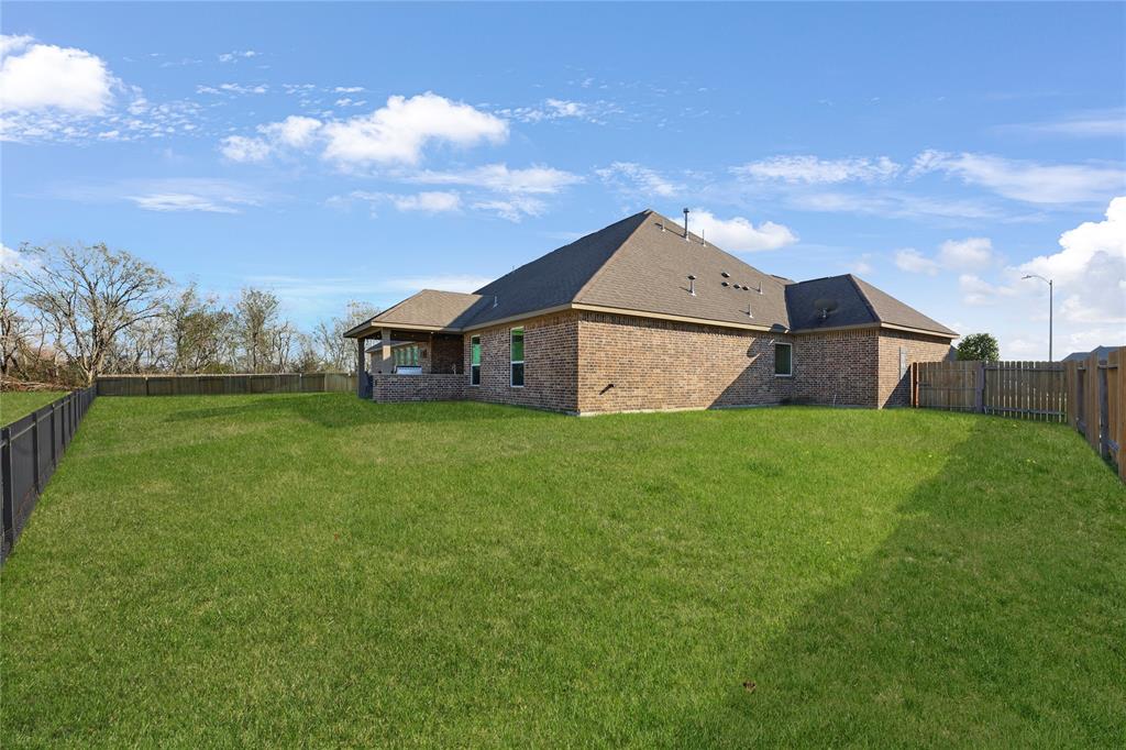 2815 Emerald Pines Lane, Iowa Colony, Texas image 31