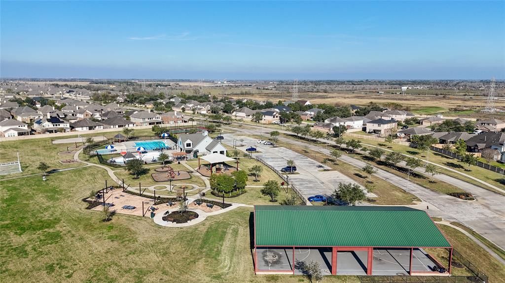 2815 Emerald Pines Lane, Iowa Colony, Texas image 39