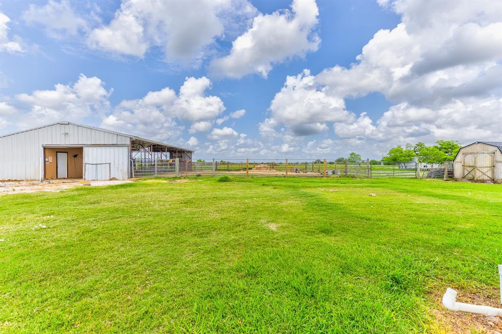 1825 County Road 212, Angleton, Texas image 34