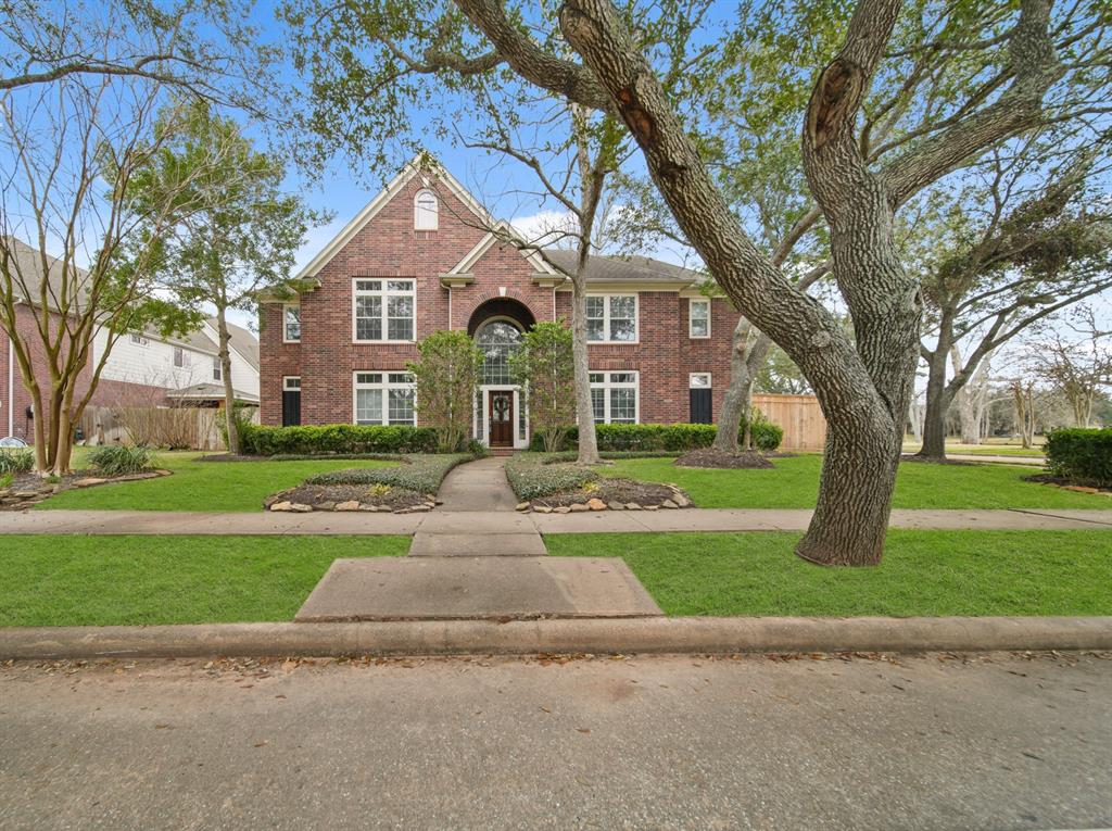 10335 Shipmans Landing Drive, Missouri City, Texas image 39