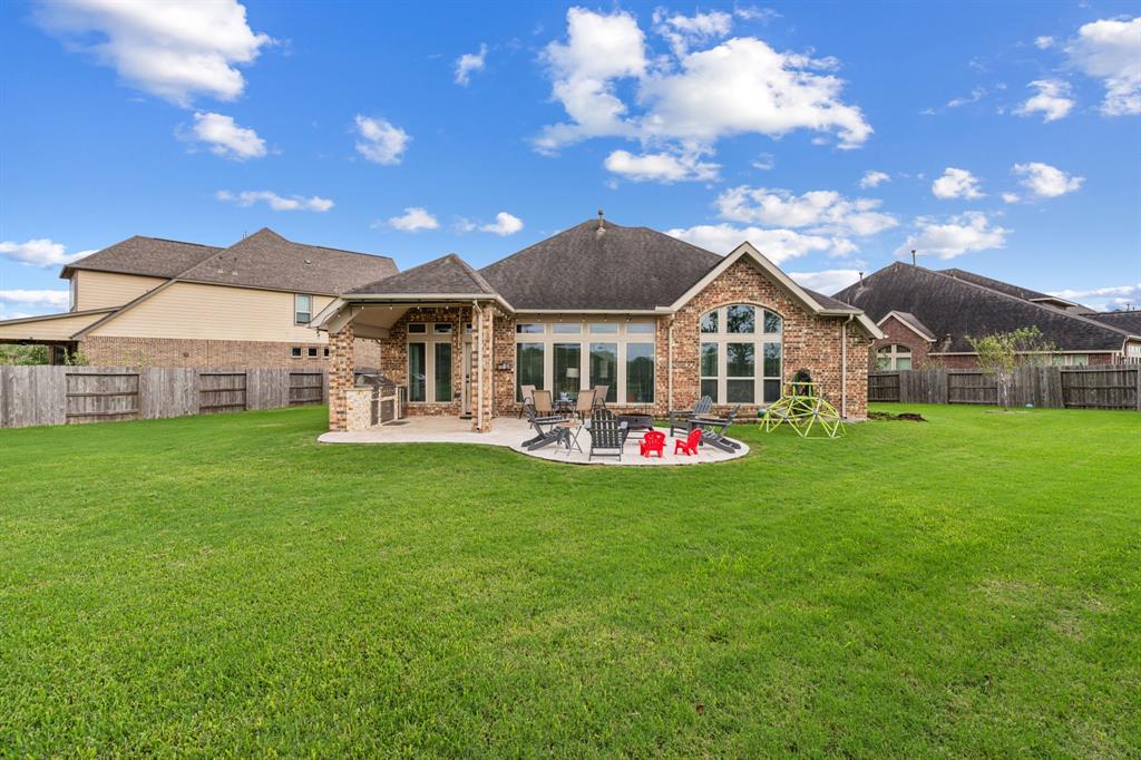 12312 Harmony Hall Court, Pearland, Texas image 27