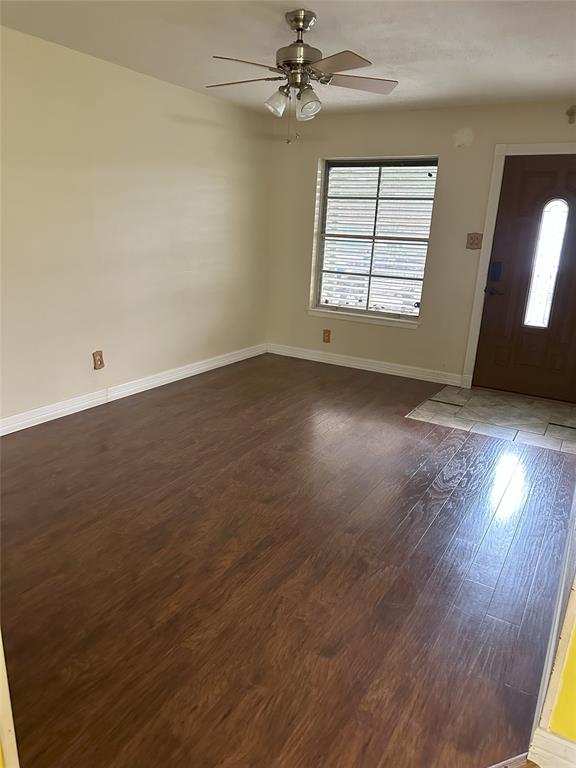 1113 N Noble Road, Texas City, Texas image 3