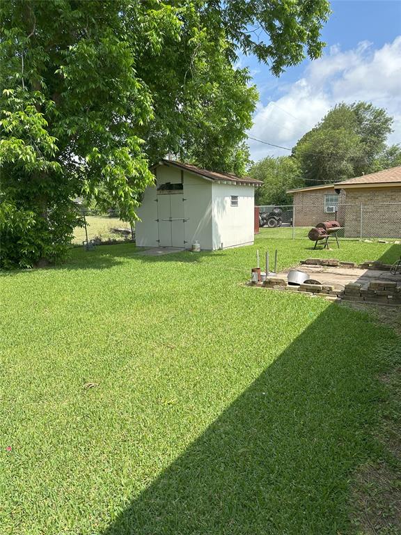 1113 N Noble Road, Texas City, Texas image 17
