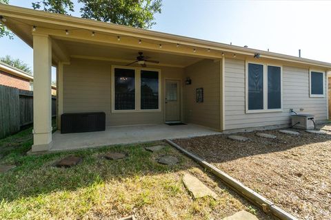 A home in League City