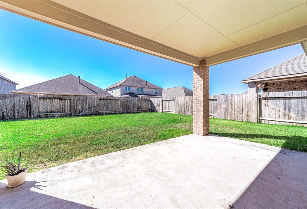 21210 Flowering Dogwood Circle, Porter, Texas image 34