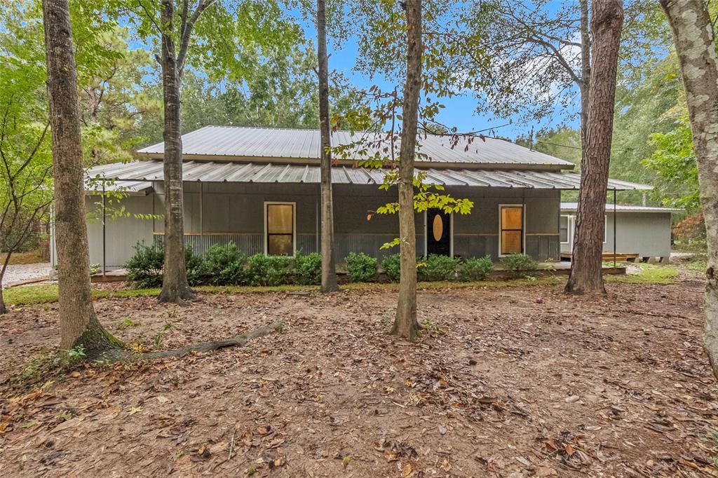 553 County Road 370, Splendora, Texas image 1