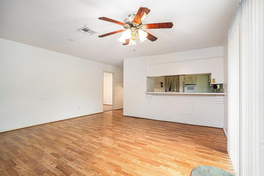 Baytown, Texas 77521, United States, 3 Bedrooms Bedrooms, ,2 BathroomsBathrooms,Residential,Active,145997