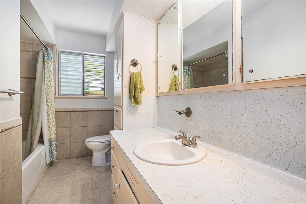 Baytown, Texas 77521, United States, 3 Bedrooms Bedrooms, ,2 BathroomsBathrooms,Residential,Active,145997