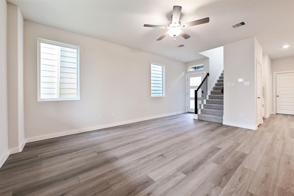 716 Seafoam Lane, Kemah, Texas image 7