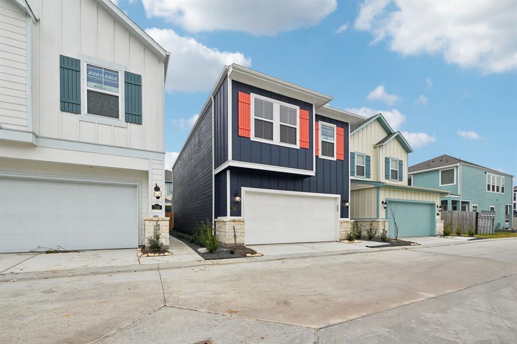 716 Seafoam Lane, Kemah, Texas image 3