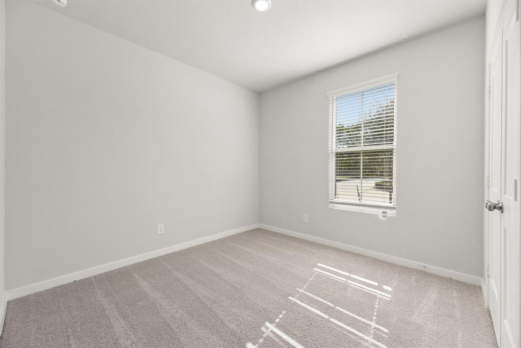 16985 Hazelnut Drive, Conroe, Texas image 17