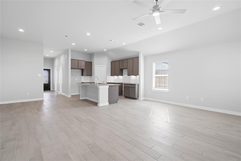 611 Orchard Vale Road, Rosharon, Texas image 12