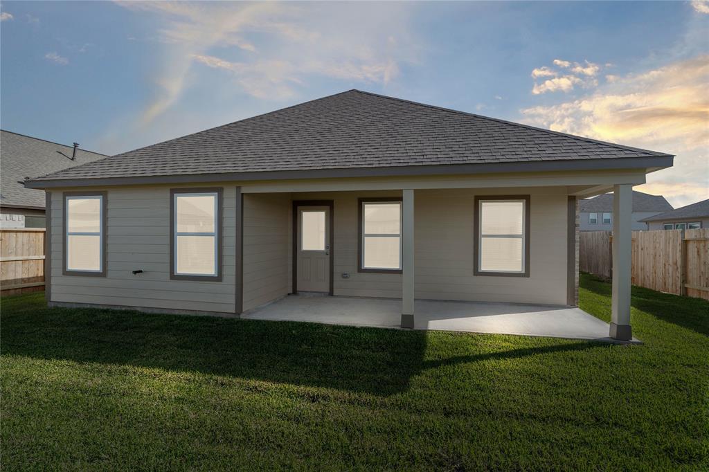 611 Orchard Vale Road, Rosharon, Texas image 16