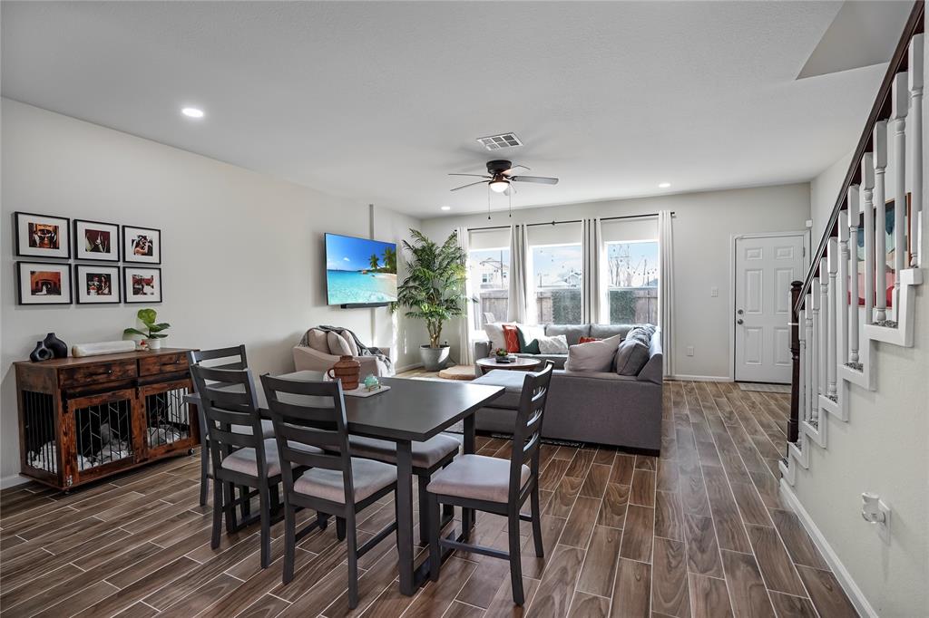 7950 Blue Street, Houston, Texas image 3