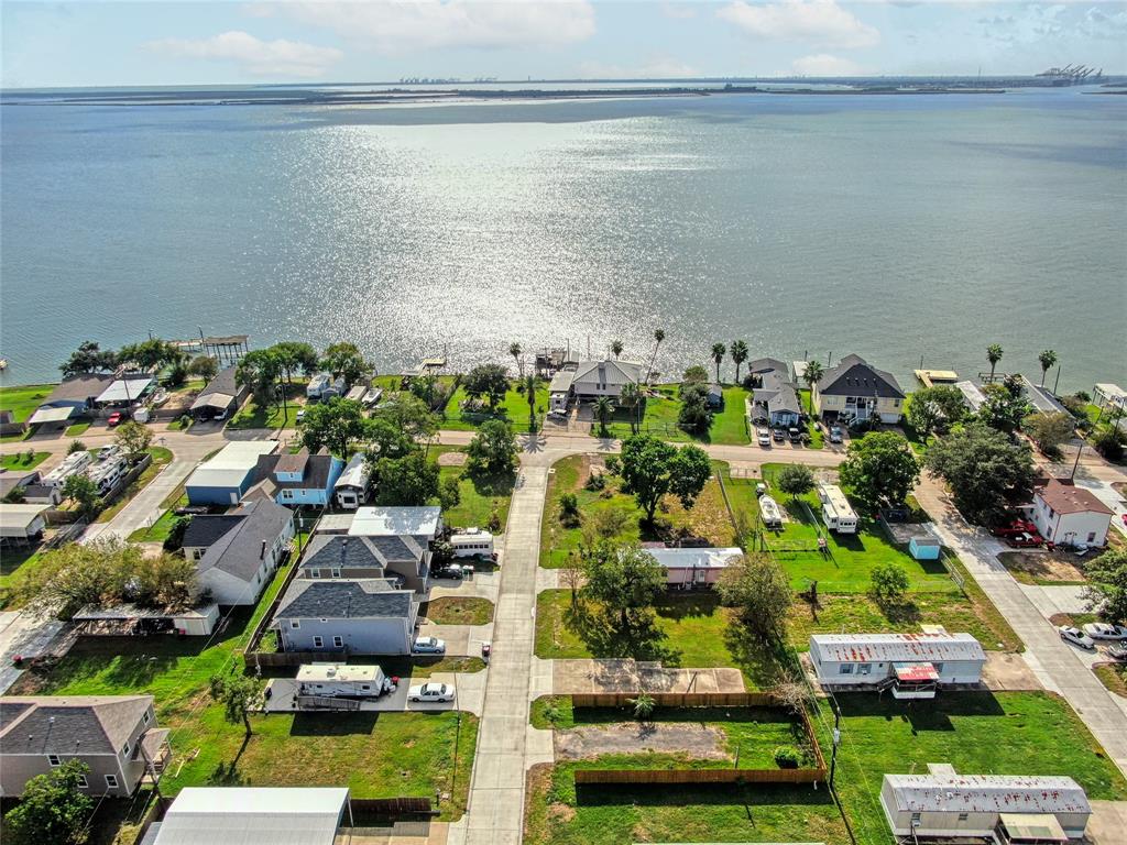 142 Flamingo Bight, Baytown, Texas image 10
