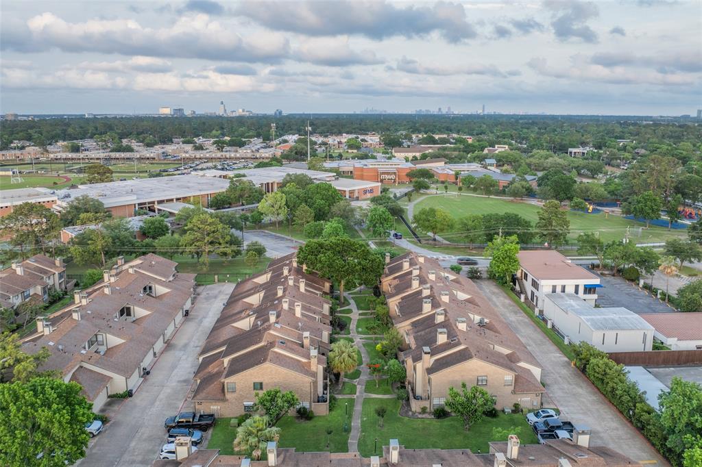720 Country Place Drive #TX, Houston, Texas image 29