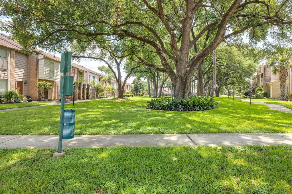 720 Country Place Drive #TX, Houston, Texas image 34