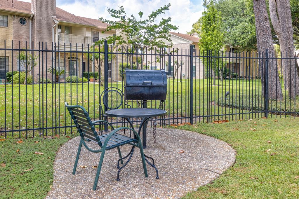 720 Country Place Drive #TX, Houston, Texas image 33