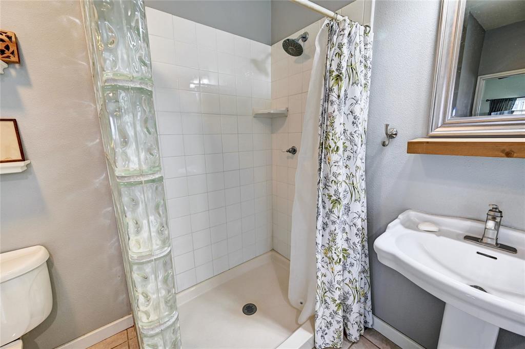 12802 E Conquistador Drive, Galveston, Texas image 19