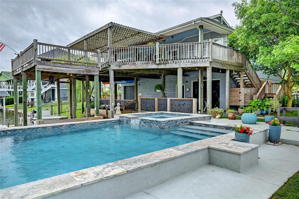 12802 E Conquistador Drive, Galveston, Texas image 35