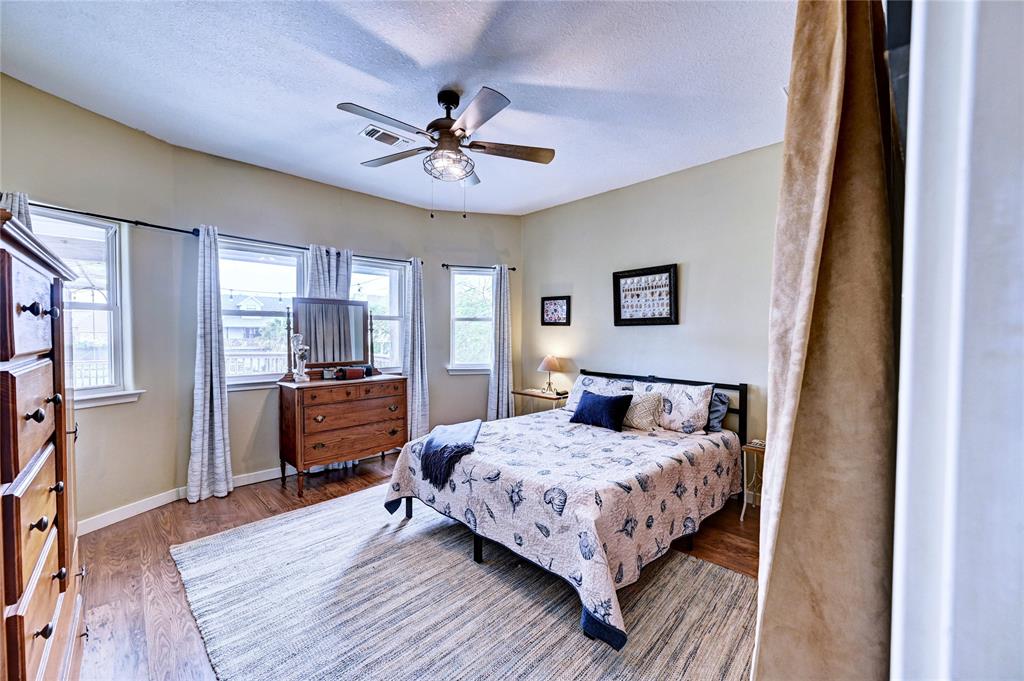 12802 E Conquistador Drive, Galveston, Texas image 12