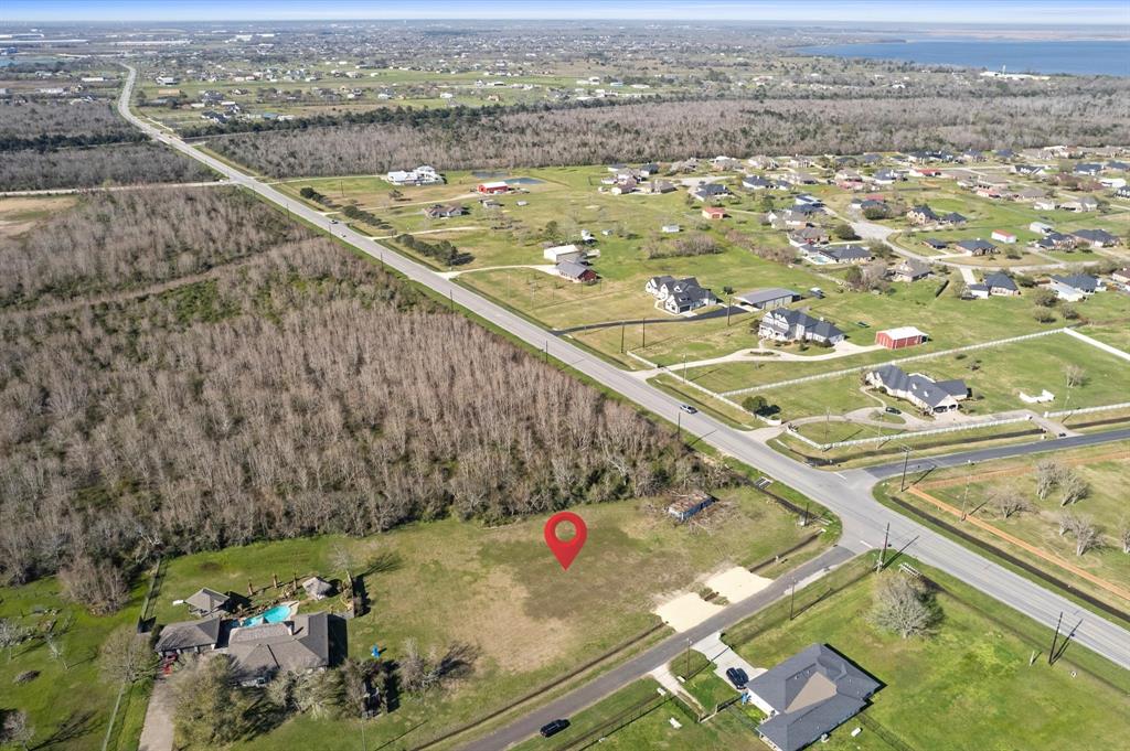 Beach Haven Drive, Baytown, Texas image 10