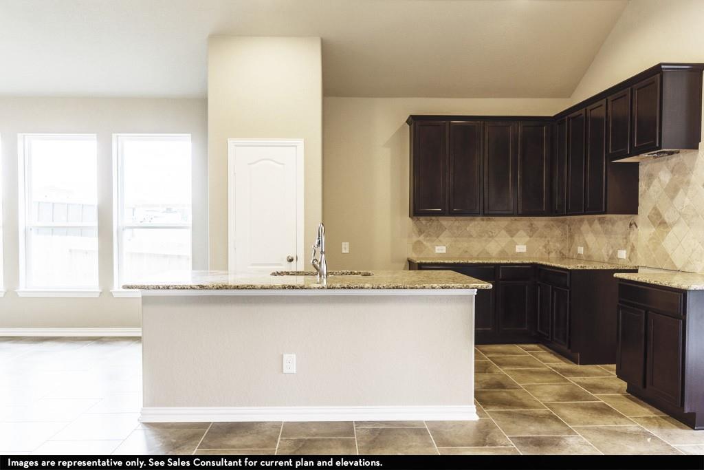 2408 Seamist Cove Lane, Katy, Texas image 4
