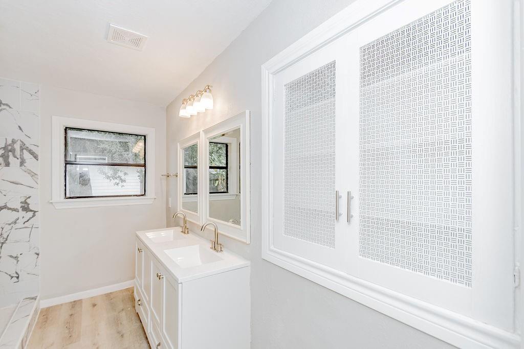 148 Seaside Lane, Texas City, Texas image 13