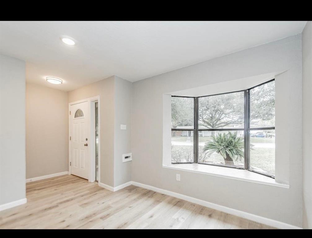 148 Seaside Lane, Texas City, Texas image 3
