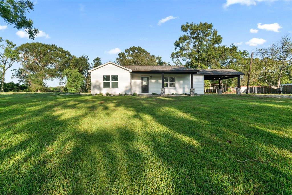 2122 N Crosby Lynchburg Road