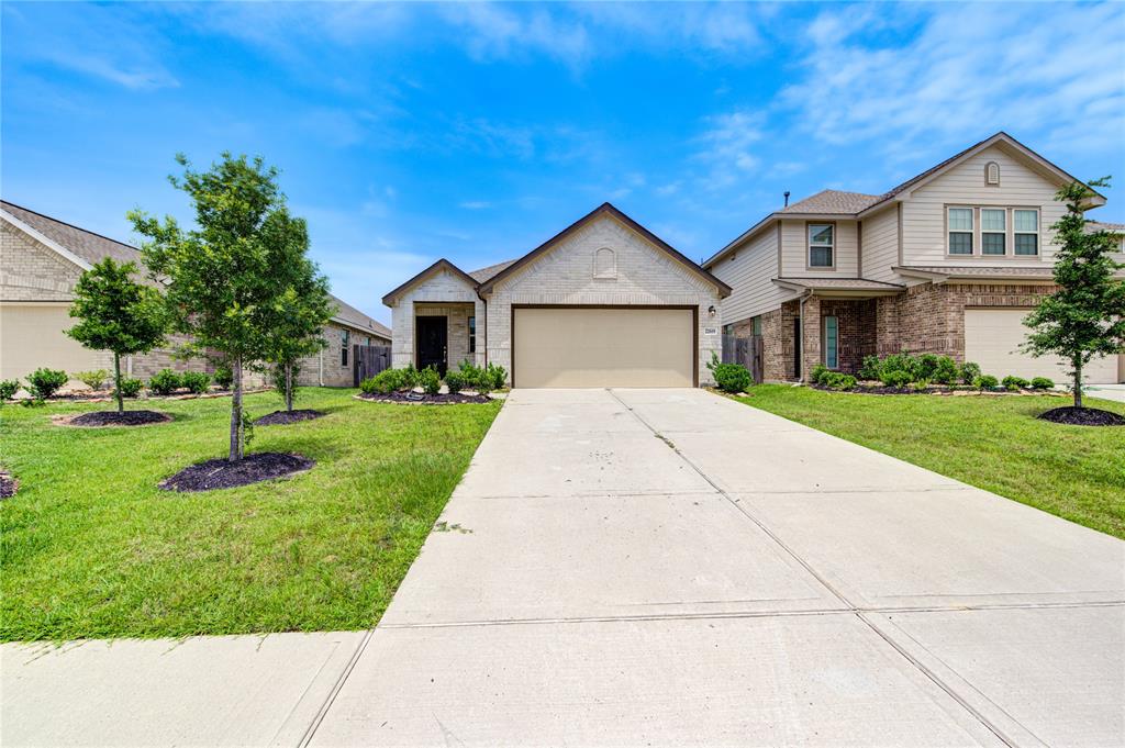 22619 Malvicino Drive, Montgomery, Texas image 2