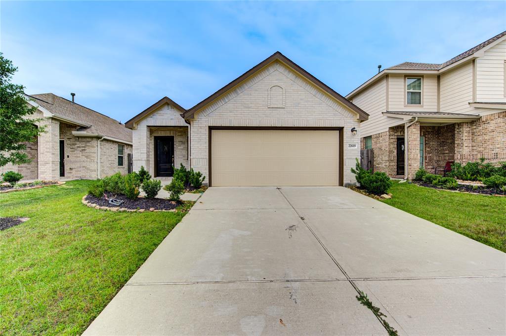 22619 Malvicino Drive, Montgomery, Texas image 1
