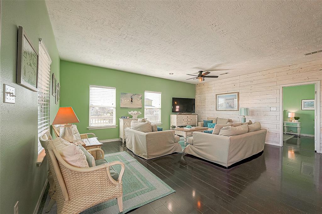 3401 Sand Castle Lane, Port Bolivar, Texas image 8