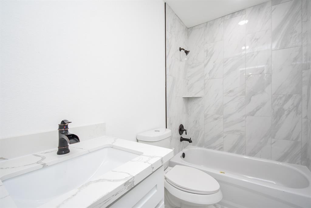 7816 Helmers Street, Houston, Texas image 31