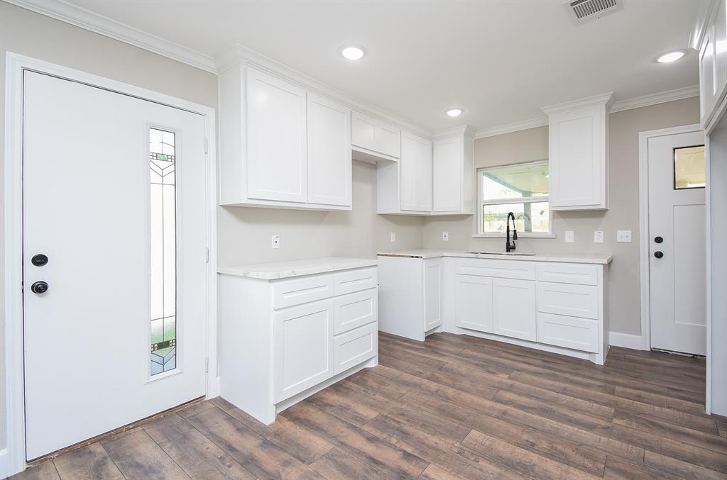 7816 Helmers Street, Houston, Texas image 15