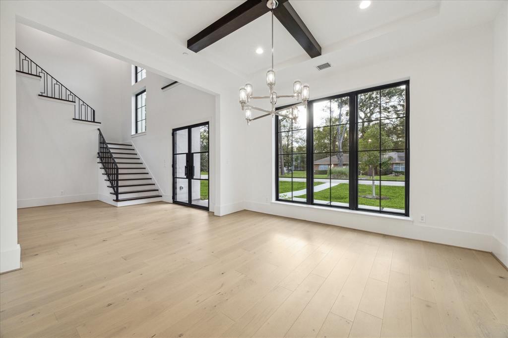 534 Lanecrest Lane