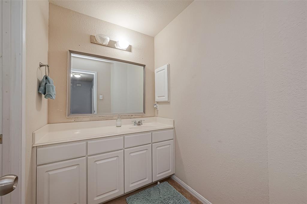 Houston, Texas 77049, United States, 5 Bedrooms Bedrooms, ,3 BathroomsBathrooms,Residential,Pending,44651