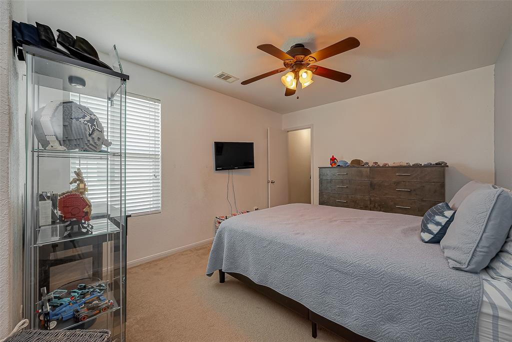 Houston, Texas 77049, United States, 5 Bedrooms Bedrooms, ,3 BathroomsBathrooms,Residential,Pending,44651