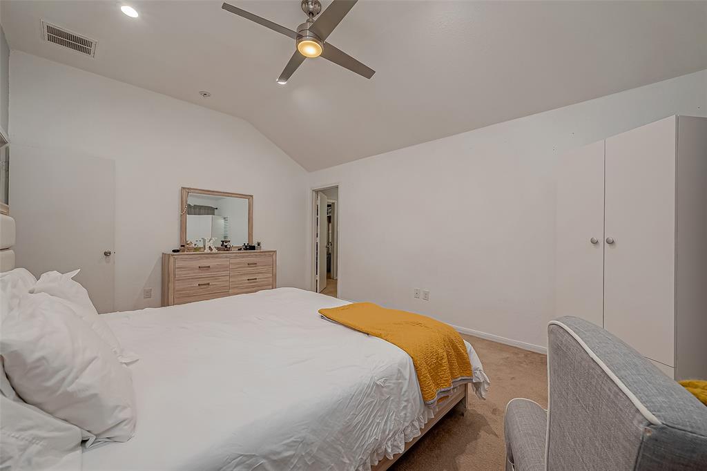 Houston, Texas 77049, United States, 5 Bedrooms Bedrooms, ,3 BathroomsBathrooms,Residential,Pending,44651