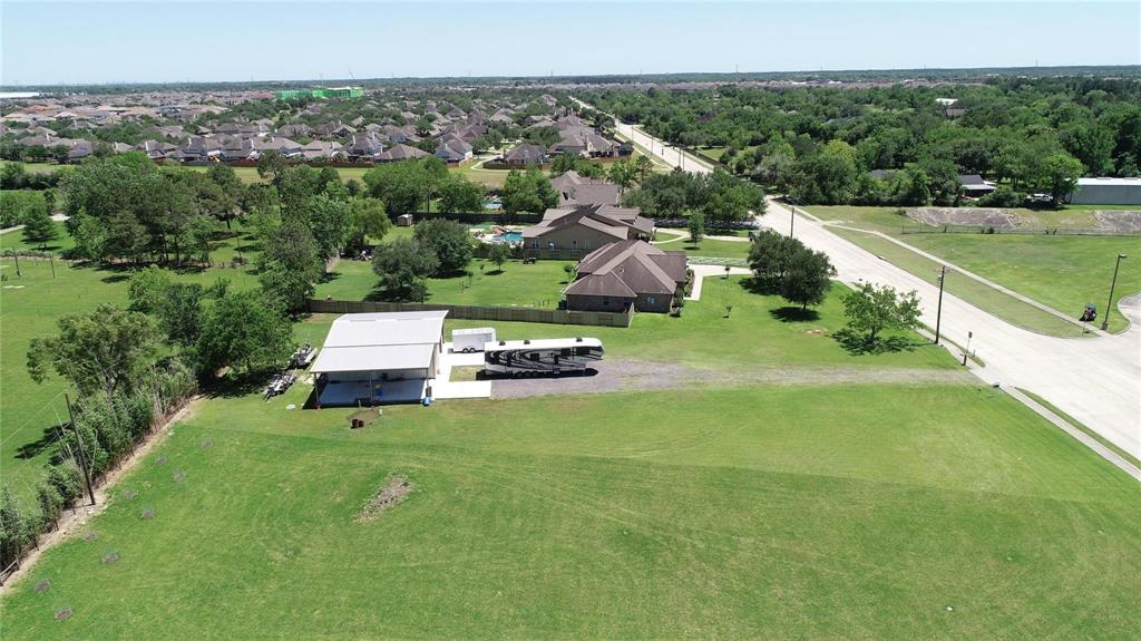 820 Louisiana Avenue, League City, Texas image 17