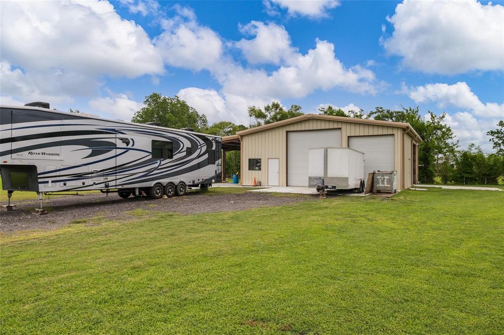 820 Louisiana Avenue, League City, Texas image 5