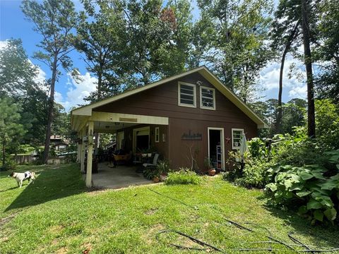 A home in Hemphill