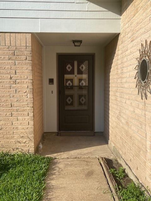 13702 Towne Way Drive, Sugar Land, Texas image 2