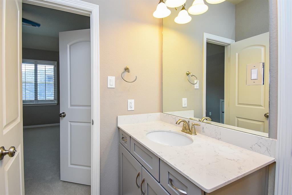 5006 Isidore Lane, Missouri City, Texas image 36